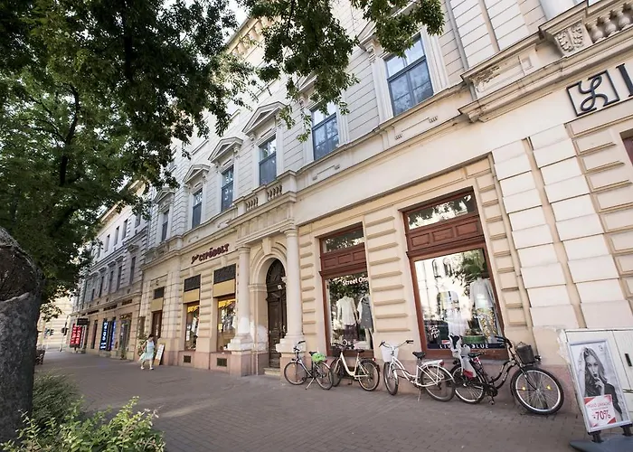 City Center Studio Apartmanok